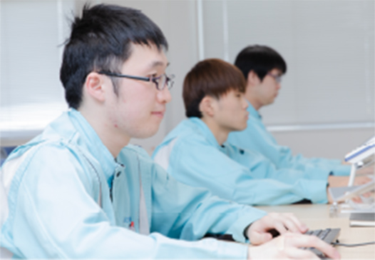 2017年入社 製造技術グループ 重倉さん